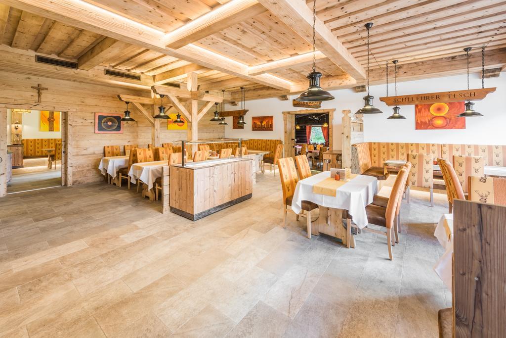 Hotel Kuenstleralm Kaprun Eksteriør billede